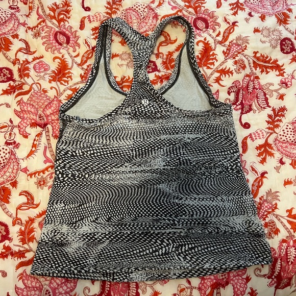 Lululemon wunder under tank race length - Picture 2 of 2